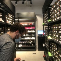 adidas Outlet - Santo Amaro - Rua Amador Bueno 229, Santo Amaro