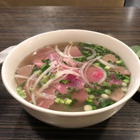 Photo taken at What The Pho by Howard W. on 1/8/2019