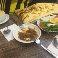 Photo taken at Dikmen Pide Kebap &amp;amp; İşkembe by E E. on 1/20/2018