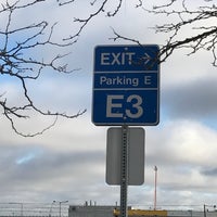 Photo taken at Economy Parking Lot E by Jon T. on 3/28/2017