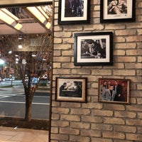 12/4/2018 tarihinde E P.ziyaretçi tarafından Wiseguy NY Pizza'de çekilen fotoğraf