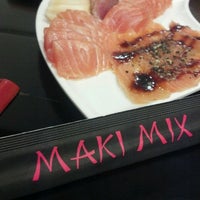 รูปภาพถ่ายที่ Maki Mix โดย Leonardo d. เมื่อ 2/18/2013