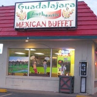 Снимок сделан в Guadalajara Family Mexican Restaurants пользователем Denver Westword 8/5/2014