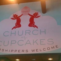 Das Foto wurde bei Church of Cupcakes von Denver Westword am 8/13/2014 aufgenommen