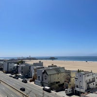 9/7/2023 tarihinde ゆくもんziyaretçi tarafından Santa Monica Pier Carousel'de çekilen fotoğraf
