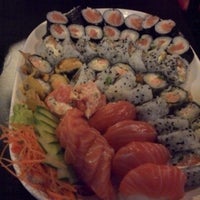 รูปภาพถ่ายที่ Miyagi Sushi โดย Márcia B. เมื่อ 12/29/2012