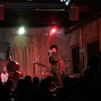 Photo taken at Jazz nos Fundos by Eduardo on 10/13/2017