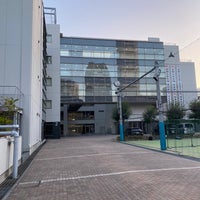 Photo taken at 成城中学校・高等学校 by HIMAWARI on 1/9/2023