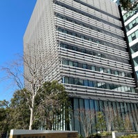 Photo taken at Shibaura Institute of Technology (Toyosu Campus) by HIMAWARI on 2/26/2023