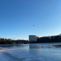 Photo taken at Набережная реки Свислочь в парке Максима Горького by Jeka B. on 1/11/2022