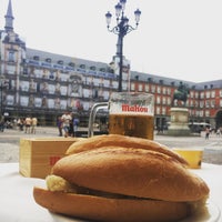 Photo prise au UDON par Dayana L. le9/19/2018