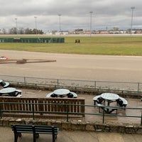 Foto tirada no(a) Eldorado Gaming Scioto Downs por Mike M. em 11/12/2022