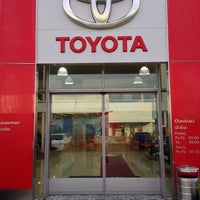 Photo taken at Toyota Louwman by Gregory Y. on 9/30/2014