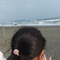 Photo taken at Tsujido Beach by 綿棒 こ. on 8/15/2023