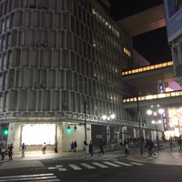 Photo taken at 井ノ頭通り入口交差点 by EG-6 on 4/10/2018