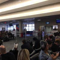 Photo taken at Delta Air Lines Check-in by jp k. on 10/28/2016