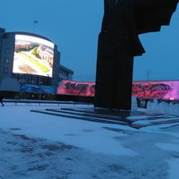 Photo taken at Комсомольская площадь by Elena on 1/25/2019