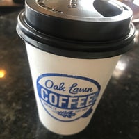 Das Foto wurde bei Oak Lawn Coffee von Michelle Rose Domb am 11/18/2017 aufgenommen