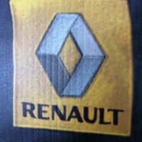 Photo taken at Renault Paralela by Ana Paula G. on 12/28/2012