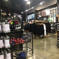 converse outlet dfo