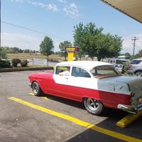 Foto tomada en Meineke Car Care Center  por Jean D. el 9/18/2017