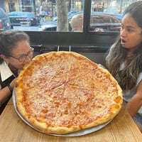 Photo taken at Full Moon Pizzeria by Jes on 9/18/2022