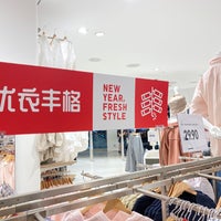 uniqlo causeway point