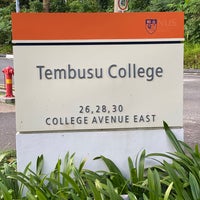 Photo taken at Tembusu College by KylêAārön🇸🇬🌹 ك. on 1/8/2023