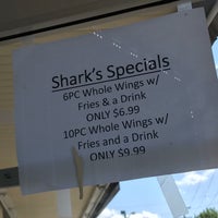 8/15/2017에 Shark&amp;#39;s Chicken, Fish, &amp;amp; Shrimp님이 Shark&amp;#39;s Chicken, Fish, &amp;amp; Shrimp에서 찍은 사진