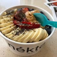 Photo taken at Nekter Juice Bar by ✨ on 8/25/2018