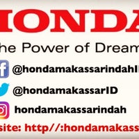 รูปภาพถ่ายที่ Honda Makassar Indah โดย Honda Makassar I. เมื่อ 11/24/2016