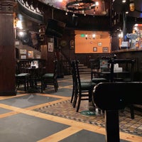Foto scattata a JJ&amp;#39;s Irish Restaurant &amp;amp; Pub da Mo. il 7/15/2021