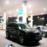Photo taken at Shell by Ndndnxns on 11/17/2019