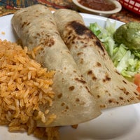 Foto tomada en El Ranchero Mexican Restaurant  por Lillian M. el 3/8/2020