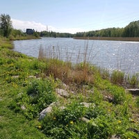 Photo taken at Pikku Huopalahden puisto by Xana H. on 5/22/2021
