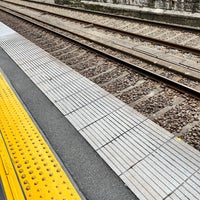 Photo taken at Keikyū Shinkoyasu Station (KK32) by たまがわ いずみ on 6/3/2022