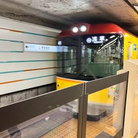 Photo taken at Ginza Line Akasaka-mitsuke Station (G05) by たまがわ いずみ on 5/17/2022