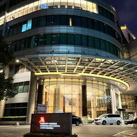 รูปภาพถ่ายที่ Shanghai Marriott Hotel City Centre โดย Victor C. เมื่อ 9/22/2022