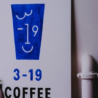 รูปภาพถ่ายที่ 3-19 Coffee โดย 3-19 Coffee เมื่อ 8/23/2017
