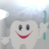 Photo taken at Dentista by oanimallegal H. on 10/20/2012