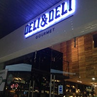 Photo taken at Deli&amp;amp;Deli Gourmet by Jerónimo G. on 6/24/2014