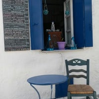 รูปภาพถ่ายที่ Κυκλάδες Παραδοσιακό Καφενείο โดย Spyros T. เมื่อ 7/19/2014