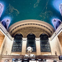 Photo taken at Grand Central Terminal Clock by Q on 10/11/2023