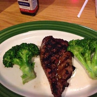 Photo taken at Applebee&amp;#39;s Grill + Bar by Bill S. on 5/15/2015