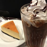 Photo taken at EXCELSIOR CAFFÉ by フミ チ. on 1/6/2021