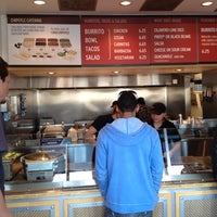 Photo taken at Chipotle Mexican Grill by Eddie D. on 1/25/2013