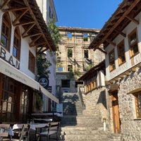 Foto tirada no(a) Hotel City Mostar por Ali em 7/23/2022