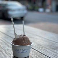 10/23/2022 tarihinde Razan A.ziyaretçi tarafından Unframed Ice Cream'de çekilen fotoğraf