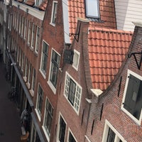 Photo taken at St. Christopher&amp;#39;s Inn @ The Winston Amsterdam by …. on 7/20/2019