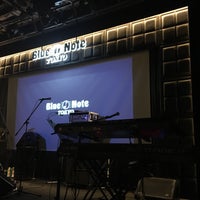 Photo taken at Blue Note Tokyo by Teddy on 1/13/2018